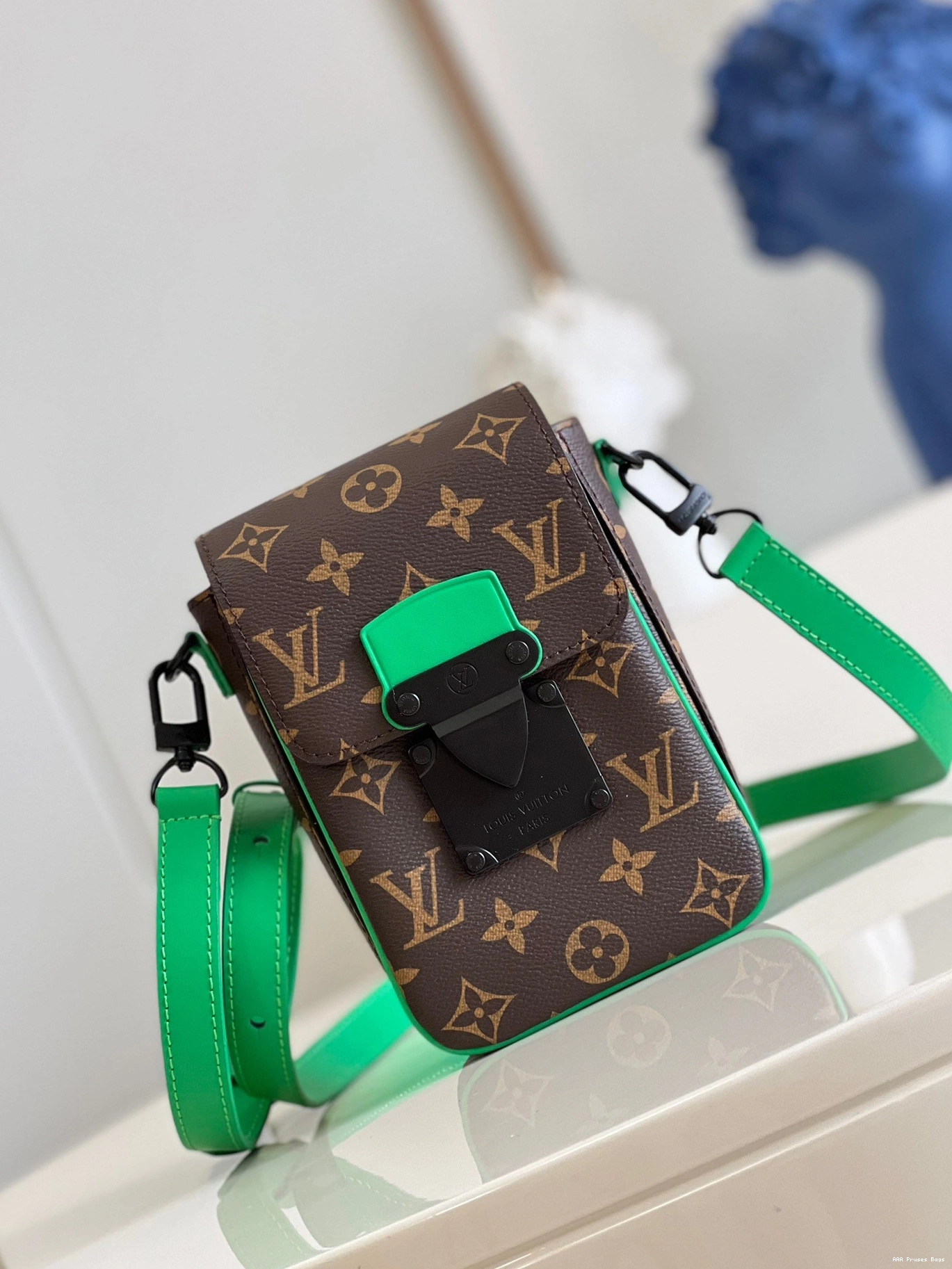 AAA Pruses Bags LOUIS VUITTON WALLET VERTICAL WEARABLE S-LOCK 0721